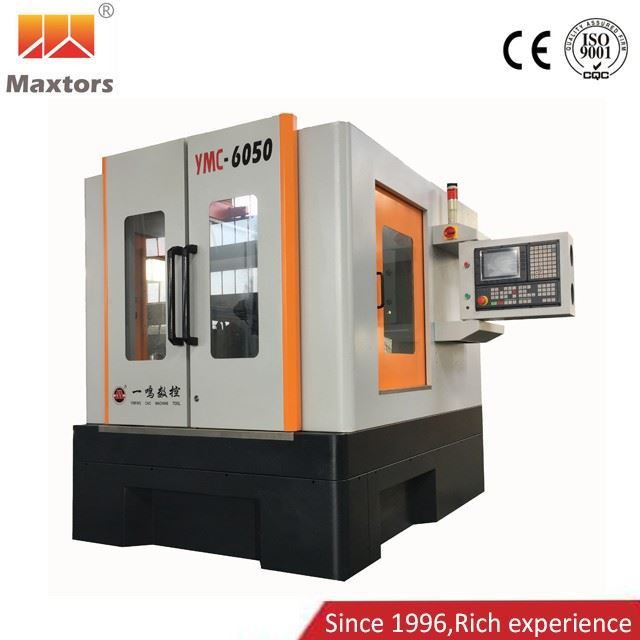 Fraiseuse CNC automatisée à 3 axes