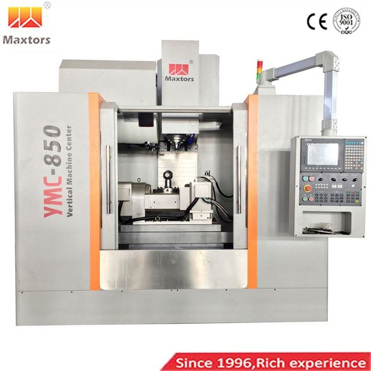 Centre d'usinage de fabrication de pièces de rechange à 5 axes
